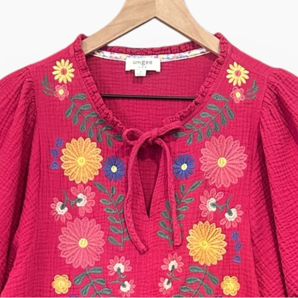 Umgee Cotton Gauze Floral Embroidery Babydoll Blouse in Deep Rose Size Small - Picture 7 of 12